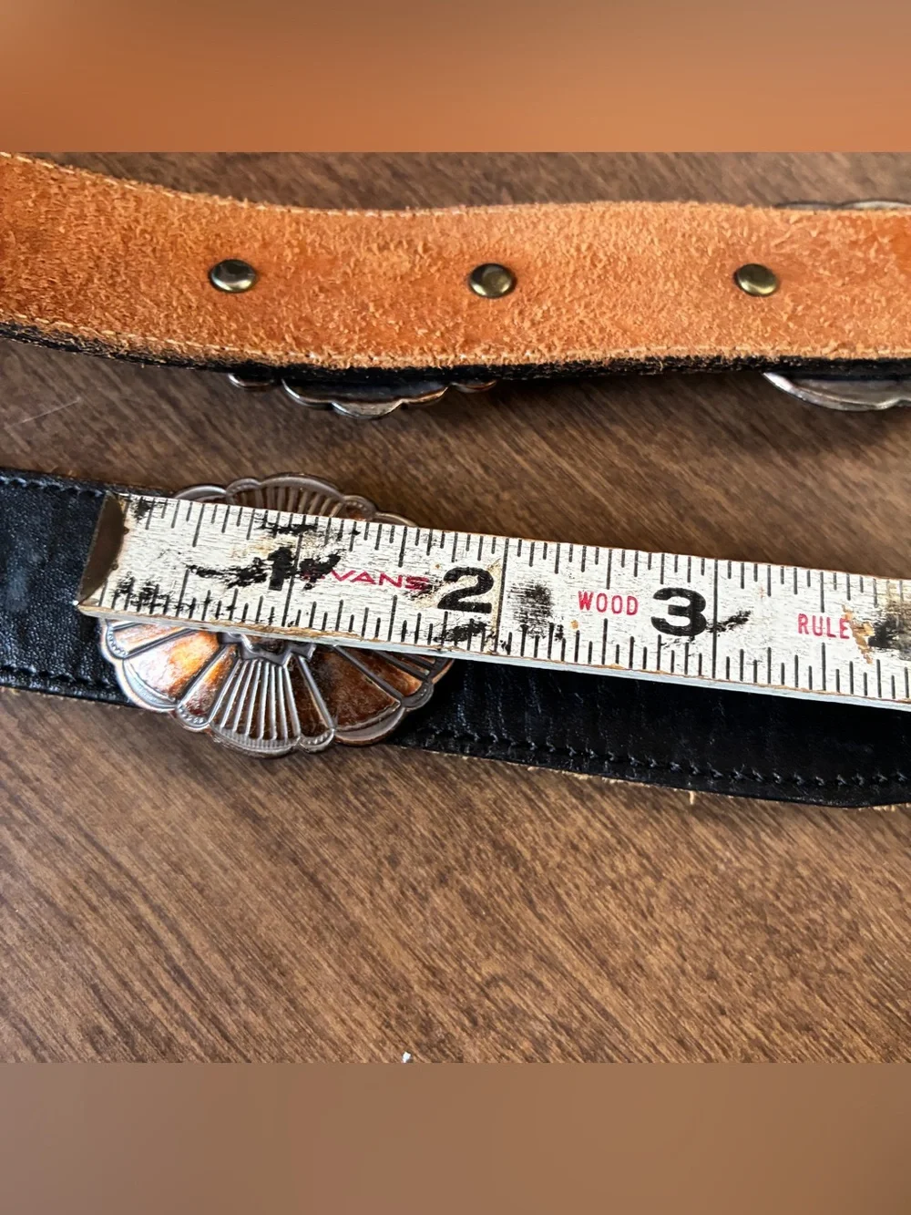 JUSTIN 514BK Western Black and Black Leather Concho Belt, Buckle & Tip 32 (1992)